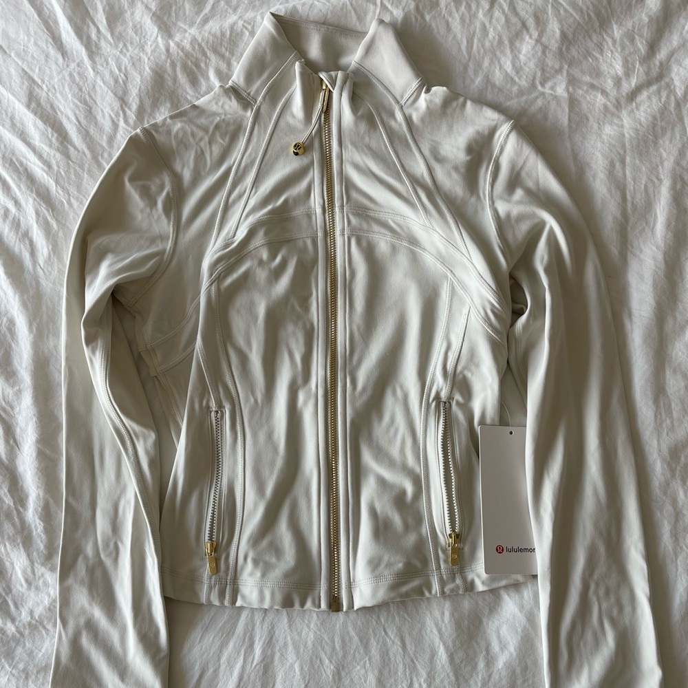 Lululemon Cropped Define Jacket